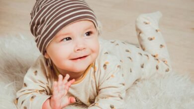 How to Dress Baby for Sleep